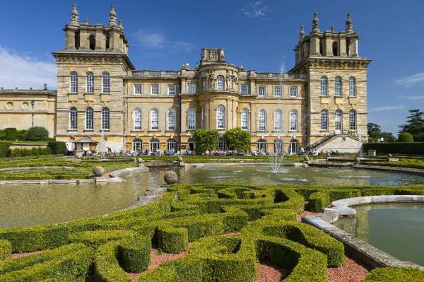 Blenheim Palace featured image.