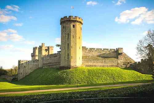 Warwick Castle dragon