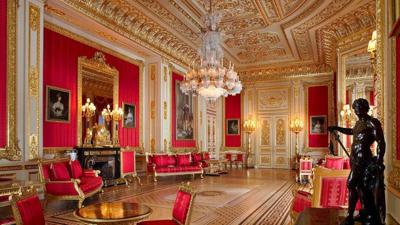 Grand semi state room at Windsor Castle