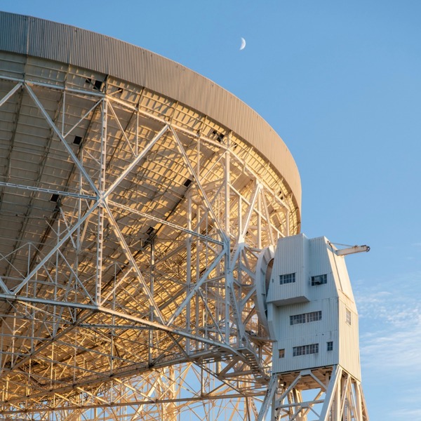 Jodrell Bank Observatory featured image.